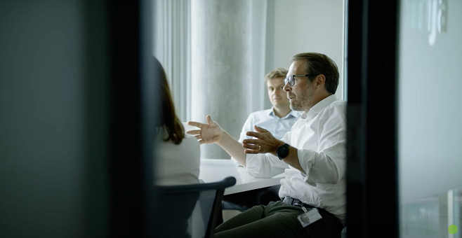 Morten in Meeting