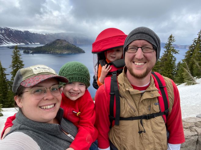 alex-standiford-with-his-family
